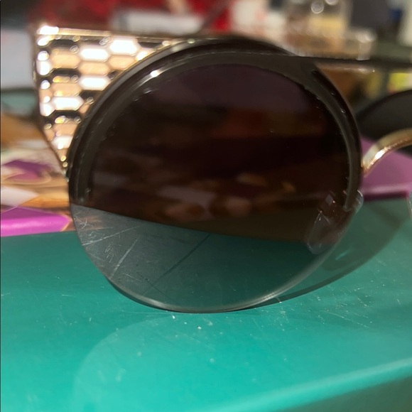 BVLGARI Prestine Luxurious Black and Gold Sunglasses everything included NWOT - Picture 4 of 10